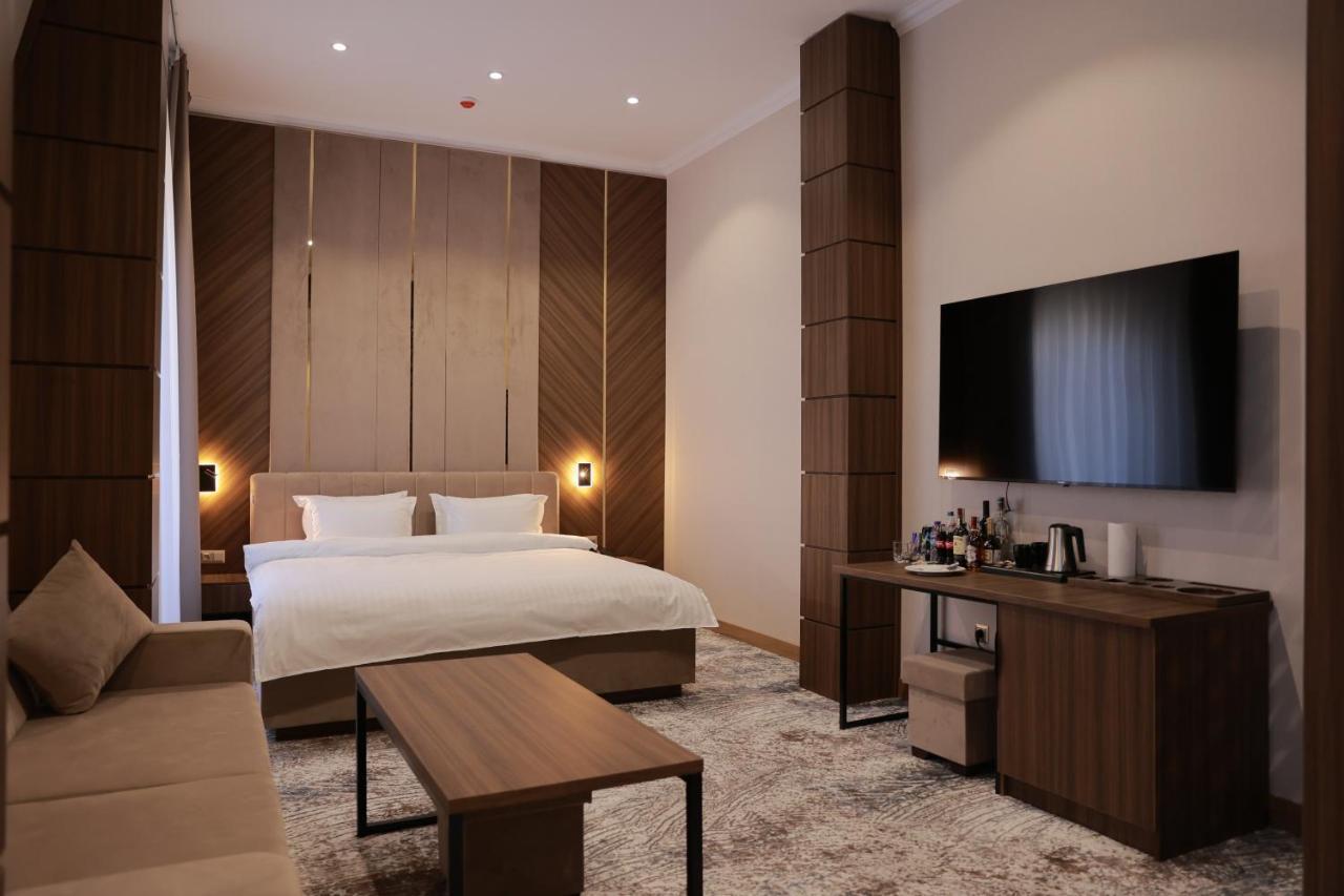 Damir Hotel Нукус Екстериор снимка